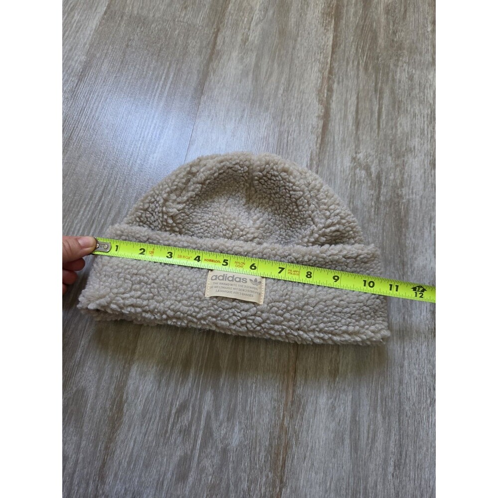 Adidas Originals Sherpa Fleece Beanie Beige Black Cuffed Warm Winter Hat OS EUC - Picture 3 of 7
